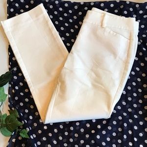 Ann Taylor Off White Signature fit pant